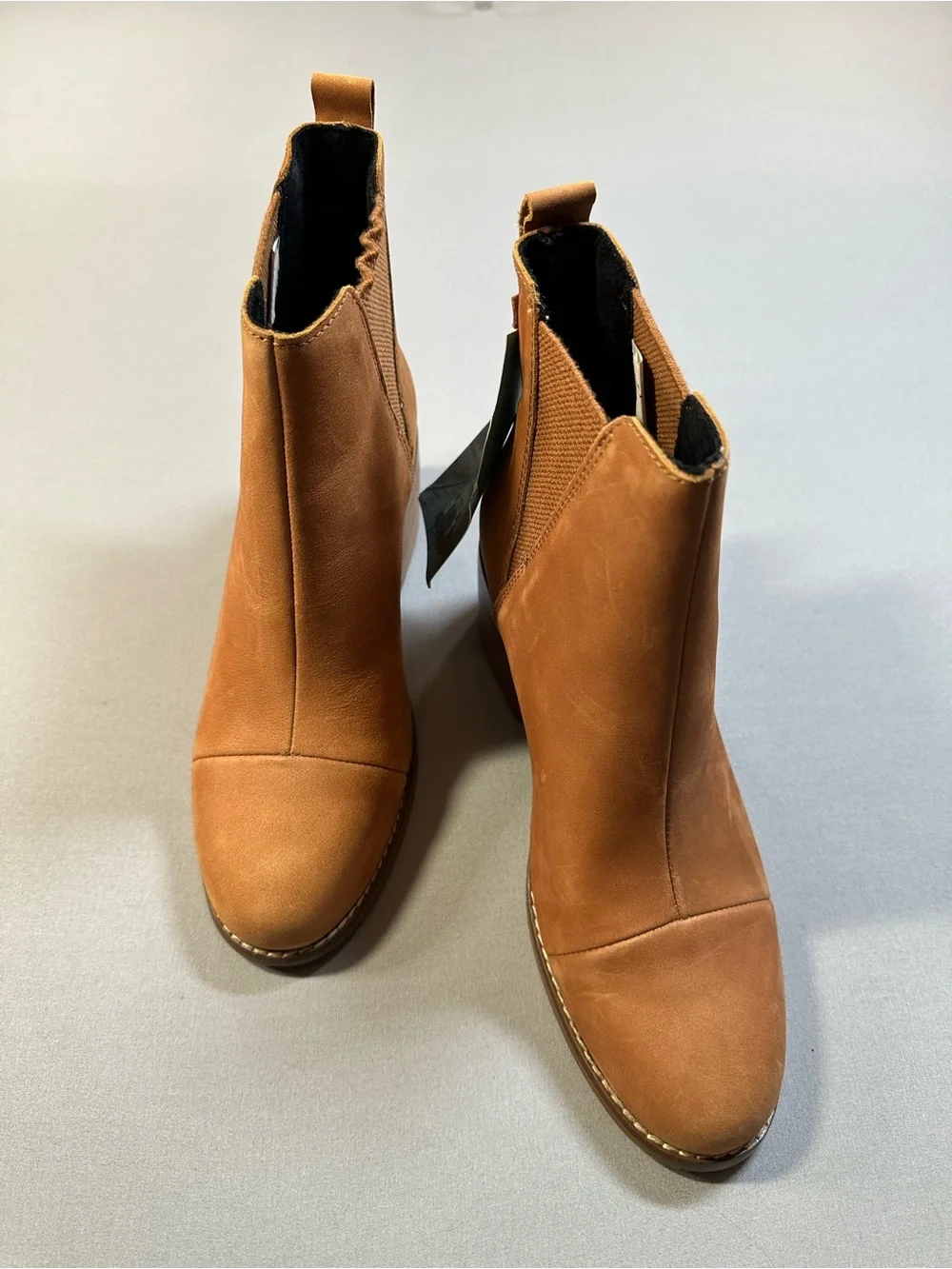 NWT Toms Esme Slip-On Boot, Stacked Heel, Tan Leather - Womens 7